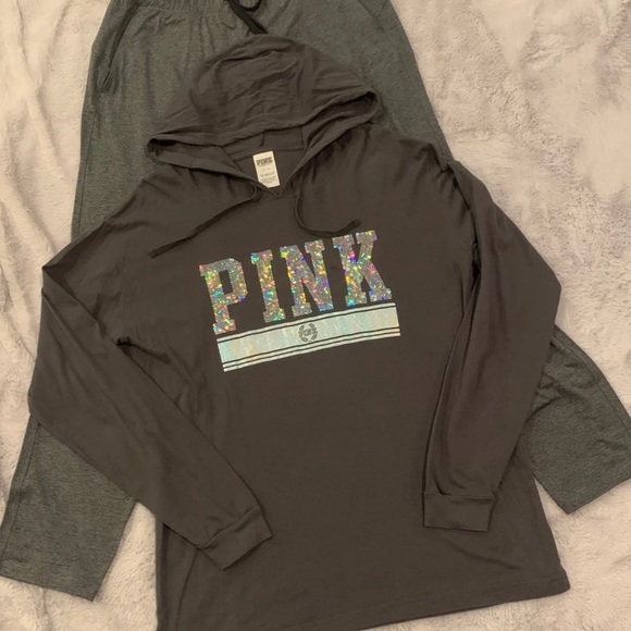 PINK lightweight hoodie and track pants - Picture 2 of 10